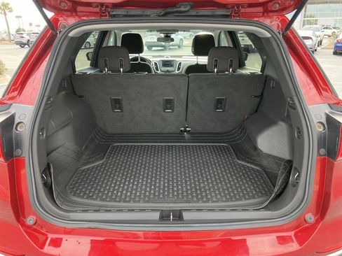 Used 2020 Chevrolet Equinox LT image 25