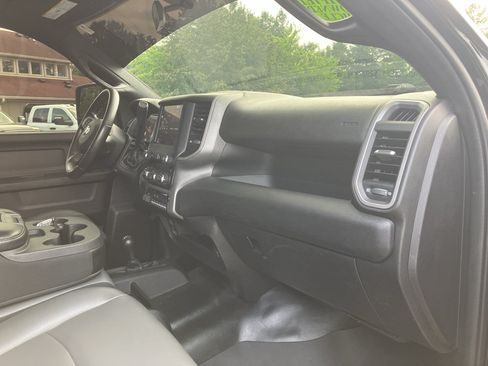 Certified 2024 RAM 2500 Tradesman w/ Chrome Appearance Group AWD/4WD image 22