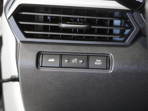 Used 2023 Nissan Altima 2.5 SR image 19