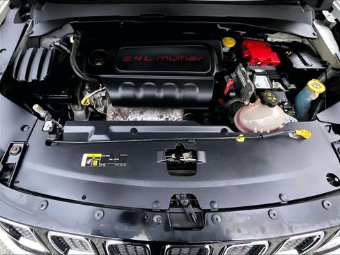 Used 2019 Jeep Compass Latitude w/ Cold Weather Group image 42