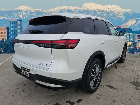 New 2026 INFINITI QX60 Luxe w/ Cargo Package image 15