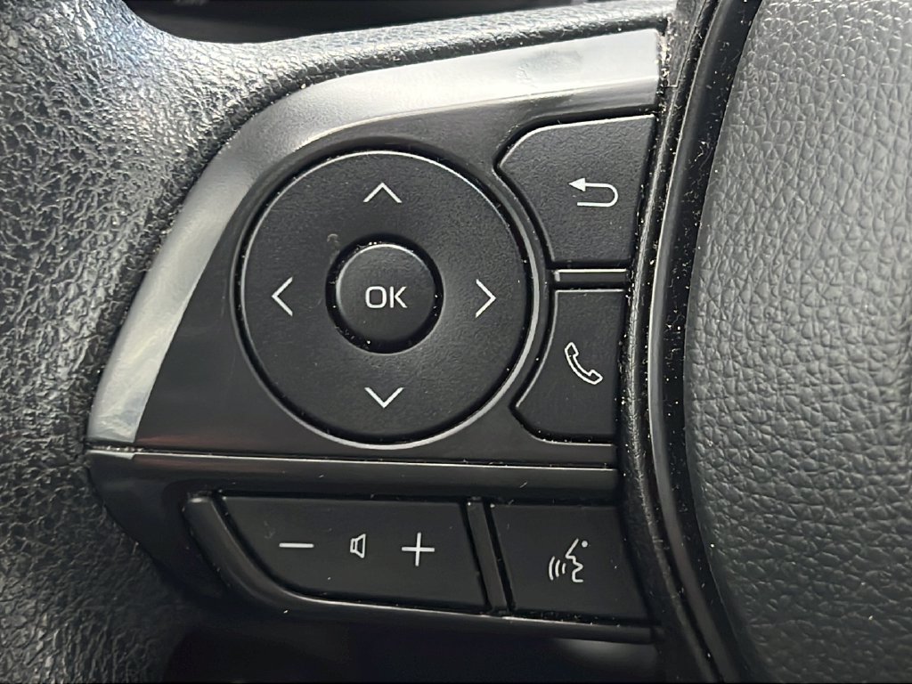 Used 2024 Toyota Corolla LE FWD image 18