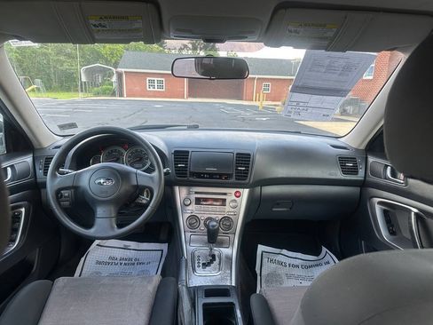 Used 2005 Subaru Legacy 2.5i AWD/4WD image 14