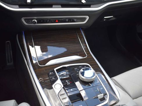 Certified 2024 BMW X7 xDrive40i w/ Executive Package AWD/4WD image 26