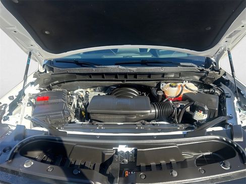 Used 2024 Chevrolet Tahoe High Country image 14