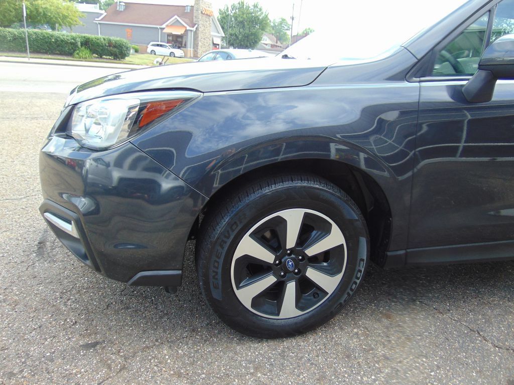 Used 2018 Subaru Forester 2.5i Premium AWD/4WD image 12