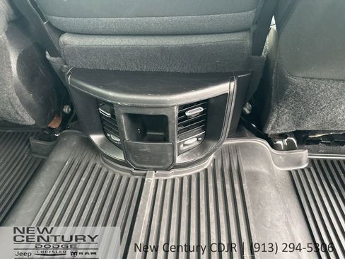 Used 2020 RAM 2500 Big Horn w/ Level 1 Equipment Group image 12