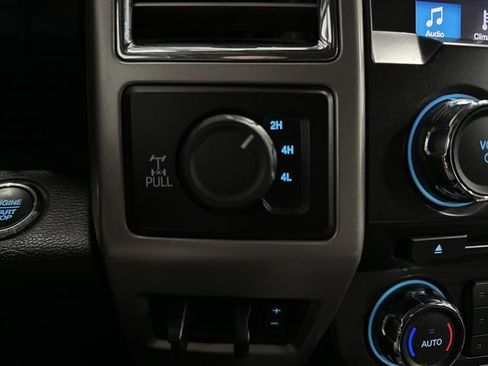 Used 2017 Ford F250 Lariat w/ Lariat Ultimate Package image 24