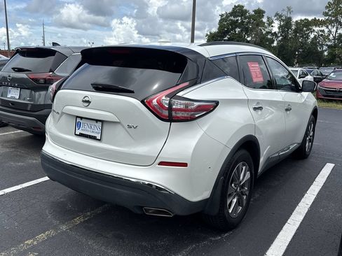 Certified 2018 Nissan Murano SV FWD image 6