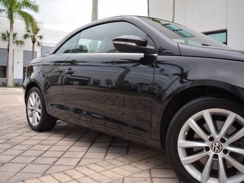 Used 2016 Volkswagen Eos Komfort image 17