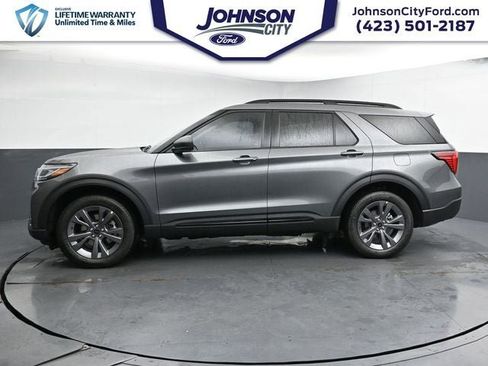 New 2026 Ford Explorer Active w/ Active Comfort Package image 7