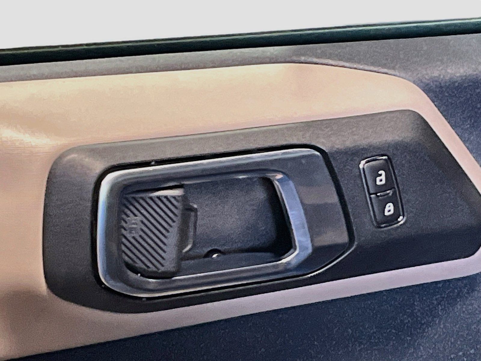 Used 2023 Ford Bronco Wildtrak AWD/4WD image 18
