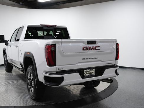 Used 2024 GMC Sierra 2500 Denali w/ Denali Reserve Package image 7