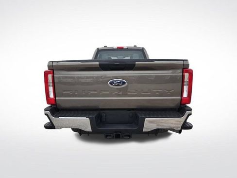 Certified 2023 Ford F250 XL w/ XL Driver Assist Package RWD image 8