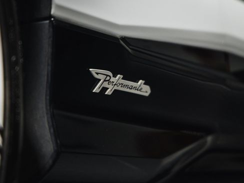 Used 2023 Lamborghini Urus Performante image 33