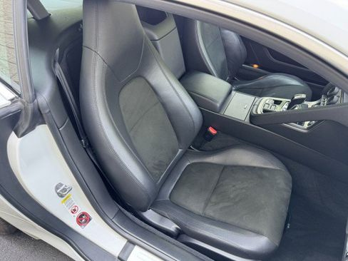Used 2017 Jaguar F-TYPE Coupe RWD image 28