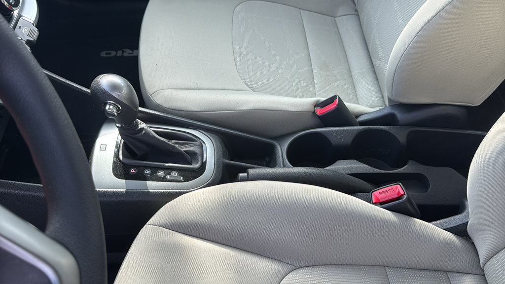 Used 2013 Kia Rio LX FWD image 22