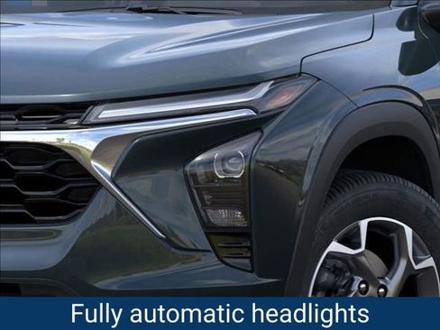 New 2026 Chevrolet Trax LT image 11