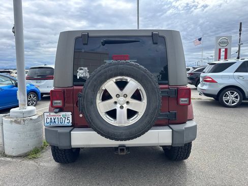 Used 2008 Jeep Wrangler Unlimited Sahara w/ Trailer Tow Group AWD/4WD image 7