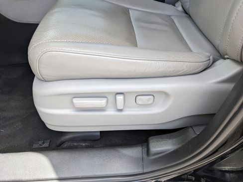 Used 2017 Honda Pilot Elite image 23