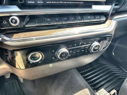 Used 2024 GMC Sierra 1500 Elevation AWD/4WD image 27