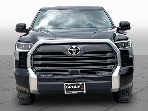 Used 2024 Toyota Tundra Limited AWD/4WD image 4