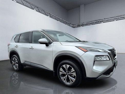 Used 2023 Nissan Rogue SV AWD/4WD image 8