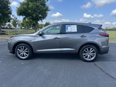 Used 2023 Acura RDX w/ Technology Package FWD image 6