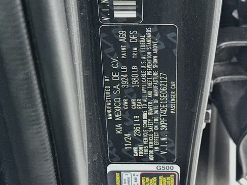Used 2025 Kia K4 FWD image 12