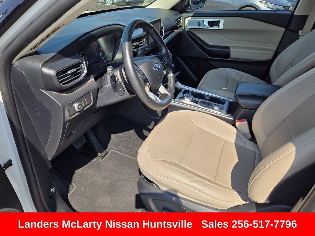 Used 2020 Ford Explorer Limited w/ Class III Trailer Tow Package AWD/4WD image 18