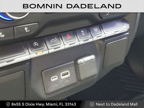 Used 2021 Chevrolet Silverado 1500 RST image 25