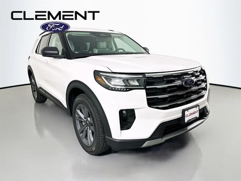 New 2026 Ford Explorer Active w/ Active Comfort Package AWD/4WD image 3