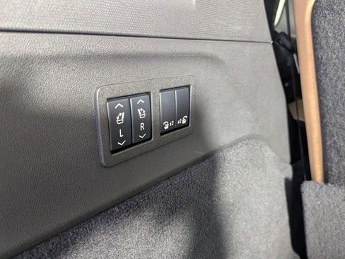 New 2025 Cadillac Escalade IQ Luxury 2 image 12