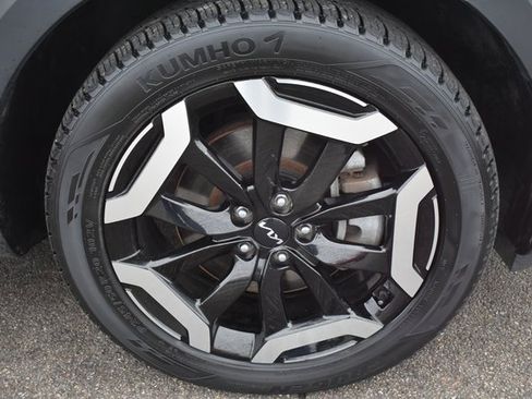 Used 2023 Kia Telluride S w/ S Sunroof Package image 52