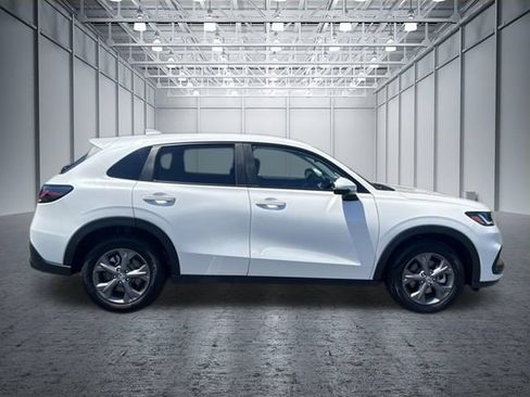 Used 2026 Honda HR-V LX image 8