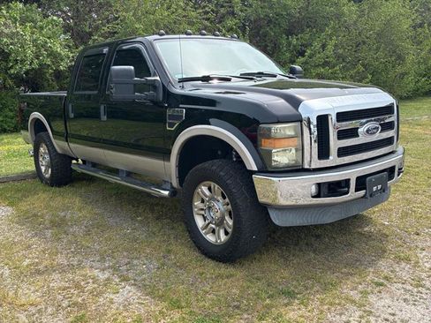 Used 2009 Ford F250 Lariat image 3