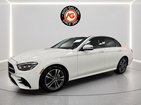 Used 2021 Mercedes-Benz E 350 4MATIC Sedan image 7
