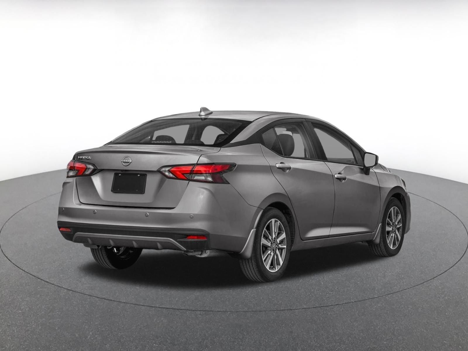Used 2025 Nissan Versa SV FWD image 2