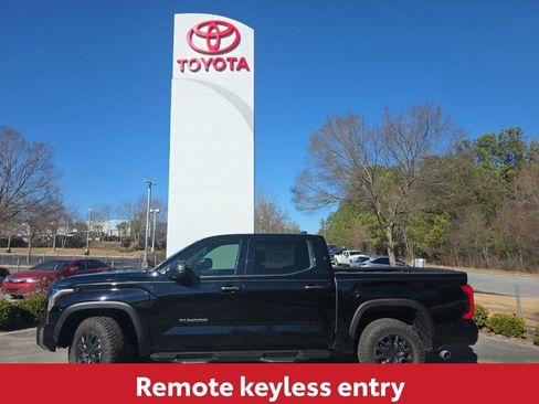 Used 2026 Toyota Tundra SR5 image 3