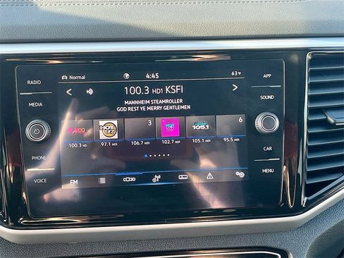 Used 2022 Volkswagen Atlas Cross Sport SE image 14