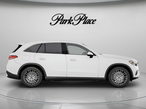 Certified 2026 Mercedes-Benz GLC 300 image 26