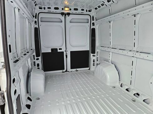 New 2026 RAM ProMaster 2500 FWD image 13