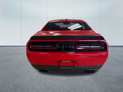 Used 2016 Dodge Challenger SRT Hellcat RWD image 3