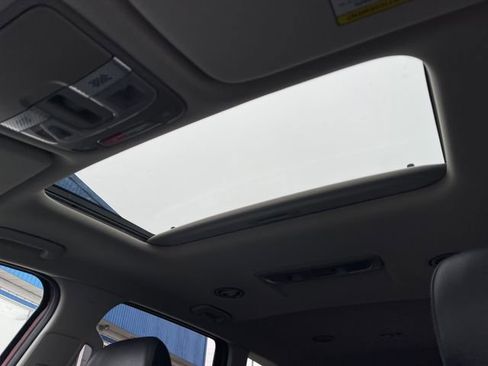 Used 2024 Kia Telluride S w/ S Sunroof Package image 38