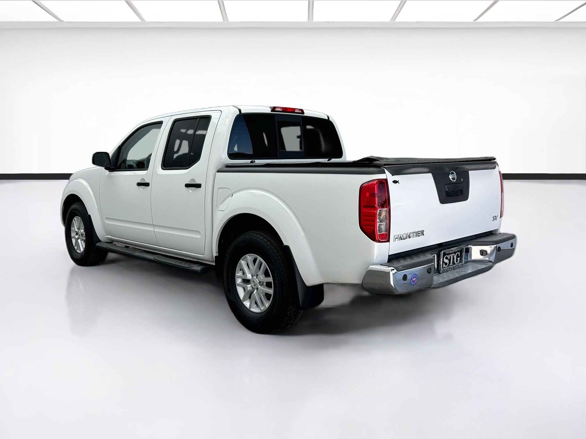 Used 2018 Nissan Frontier SV w/ Value Truck Package RWD image 6