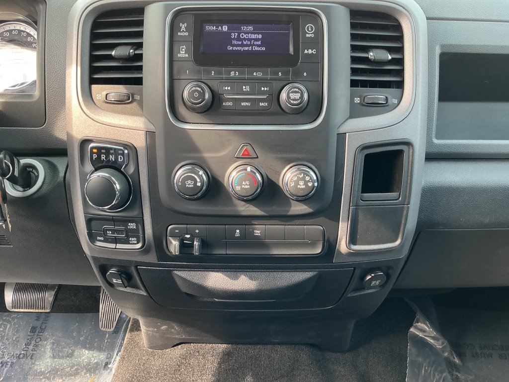 Used 2014 RAM 1500 Express AWD/4WD image 18