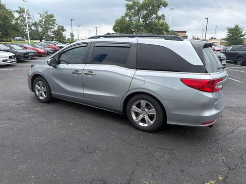 Used 2018 Honda Odyssey EX-L image 12