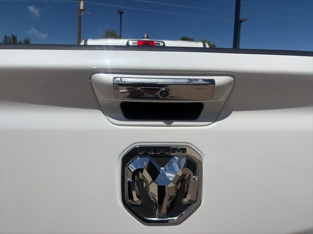 Used 2022 RAM 1500 Laramie RWD image 9
