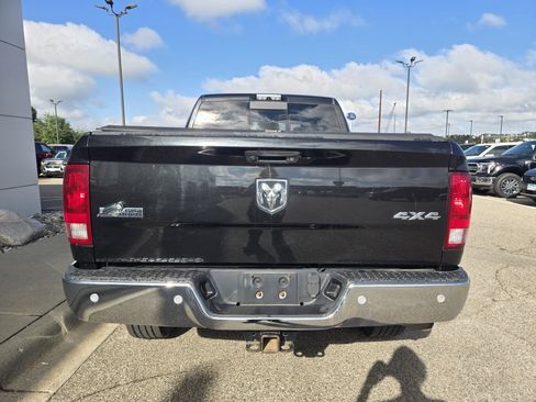 Used 2018 RAM 3500 Big Horn image 6