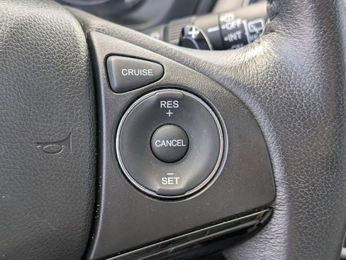 Used 2018 Honda HR-V EX-L image 27